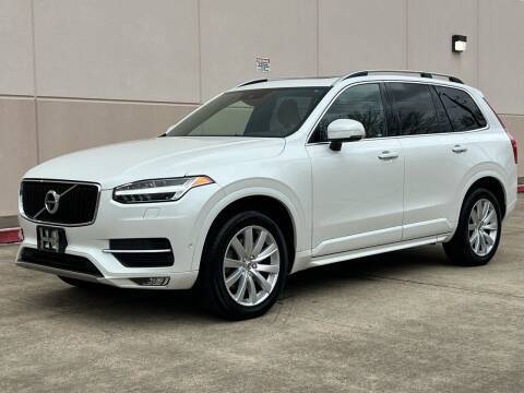 2016 Volvo XC90 T6 Momentum AWD photo