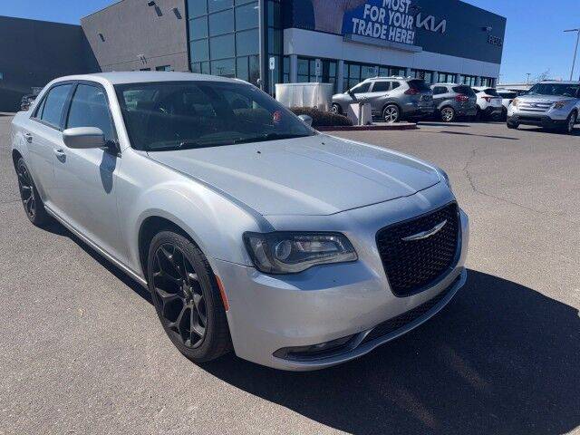 2020 Chrysler 300 300S RWD photo