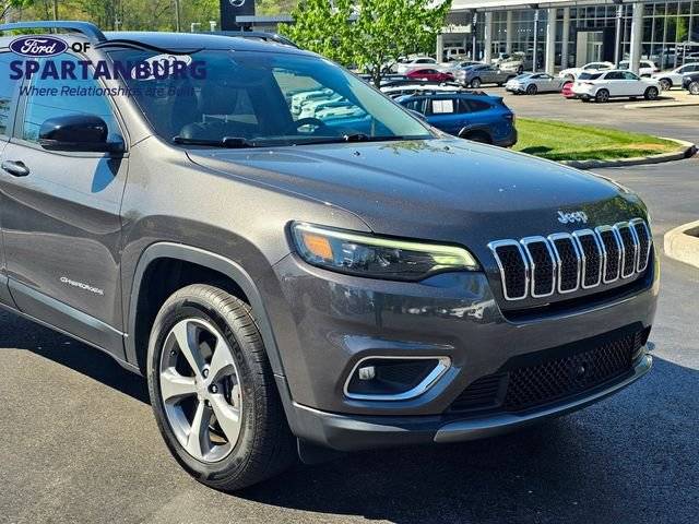 2022 Jeep Cherokee Limited 4WD photo