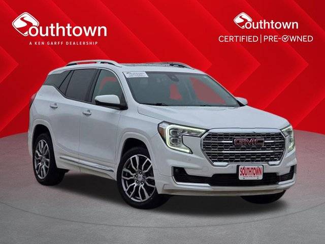 2022 GMC Terrain Denali AWD photo