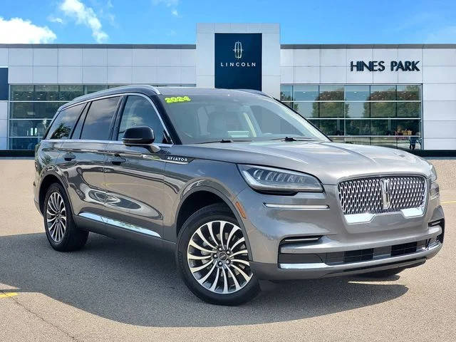 2023 Lincoln Aviator Reserve AWD photo