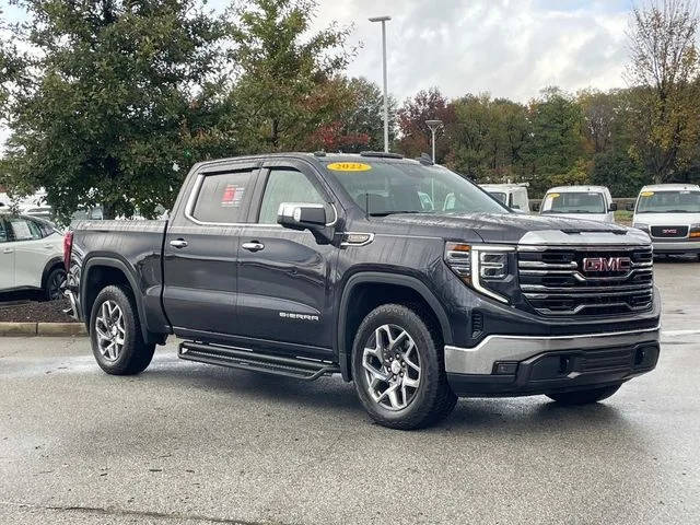 2022 GMC Sierra 1500 SLT 4WD photo