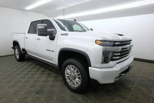 2023 Chevrolet Silverado 3500HD High Country 4WD photo