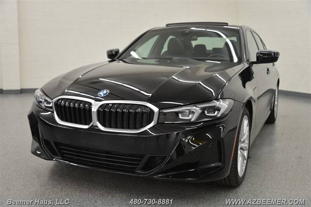 2023 BMW 3 Series 330e RWD photo