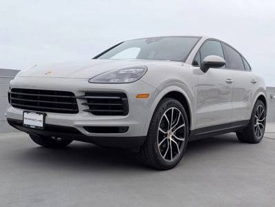 2023 Porsche Cayenne Coupe Platinum Edition AWD photo