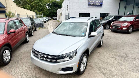 2018 Volkswagen Tiguan FWD photo