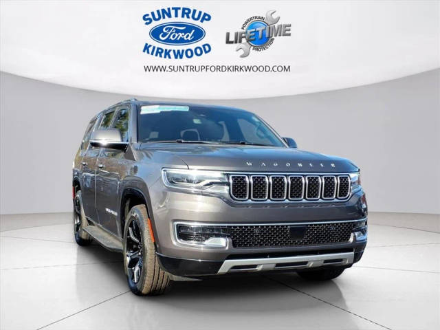 2022 Jeep Wagoneer Series II 4WD photo