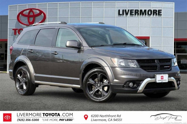 2020 Dodge Journey Crossroad FWD photo