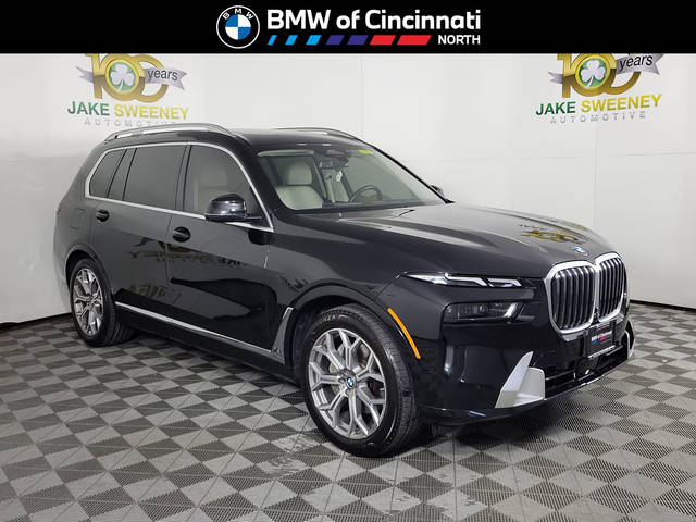 2023 BMW X7 xDrive40i AWD photo