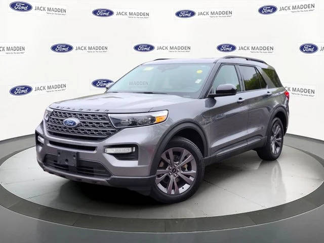 2022 Ford Explorer XLT 4WD photo