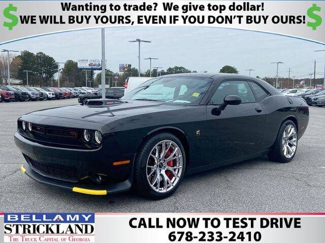 2022 Dodge Challenger R/T Scat Pack RWD photo