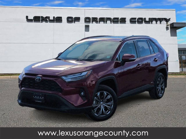 2022 Toyota RAV4 Hybrid XLE Premium AWD photo