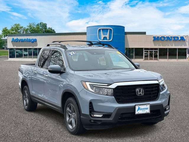 2023 Honda Ridgeline RTL-E AWD photo