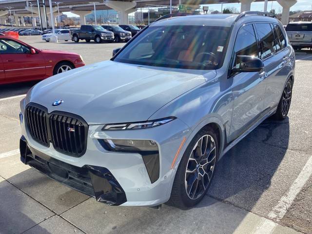 2023 BMW X7 M60i AWD photo