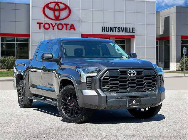 2022 Toyota Tundra SR5 4WD photo