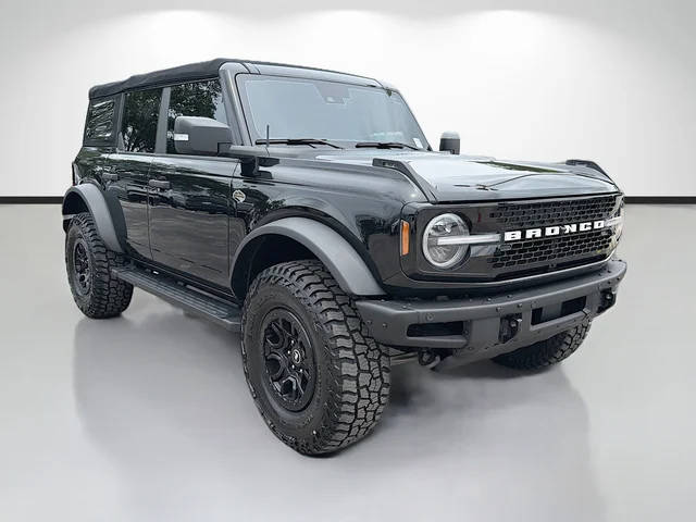 2022 Ford Bronco 4 Door Wildtrak 4WD photo
