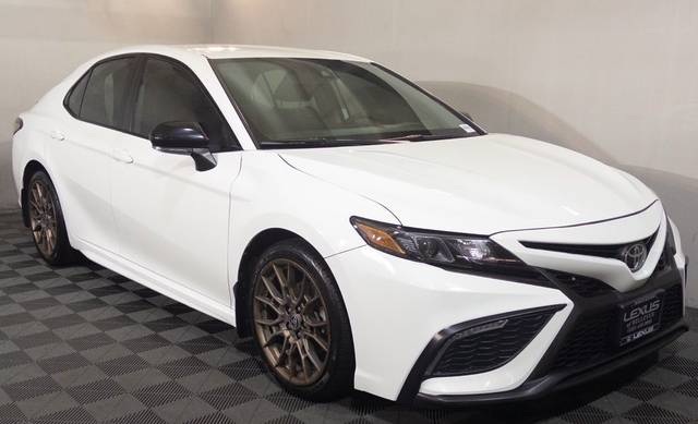 2023 Toyota Camry SE Nightshade FWD photo