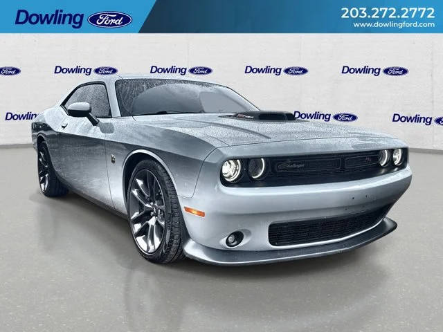 2022 Dodge Challenger R/T Scat Pack RWD photo