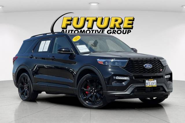 2022 Ford Explorer ST 4WD photo