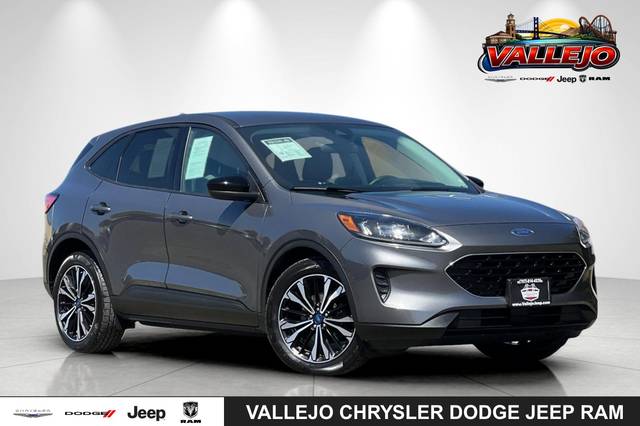 2022 Ford Escape SE FWD photo
