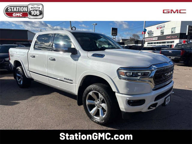 2022 Ram 1500 Limited 4WD photo