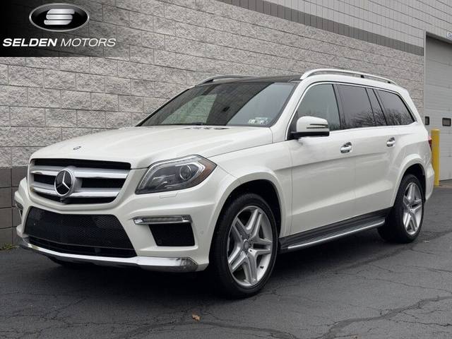 2015 Mercedes-Benz GL-Class GL 550 AWD photo