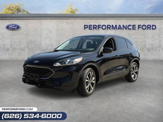 2022 Ford Escape SE FWD photo