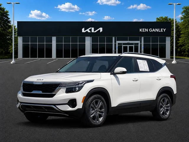 2023 Kia Seltos S FWD photo