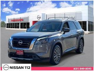 2023 Nissan Pathfinder SL 4WD photo