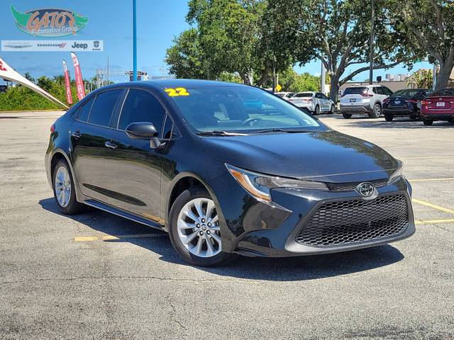 2022 Toyota Corolla LE FWD photo