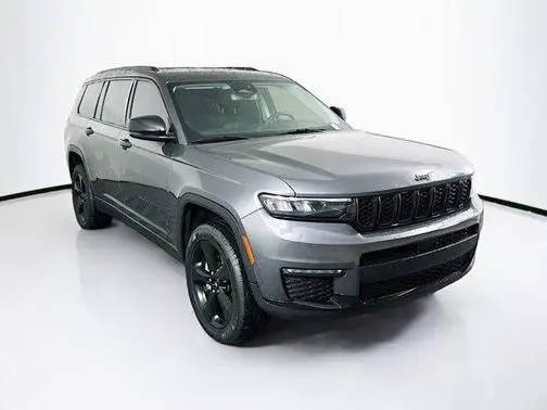 2023 Jeep Grand Cherokee L Limited 4WD photo