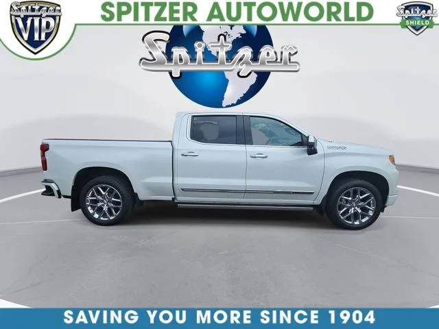 2022 Chevrolet Silverado 1500 High Country 4WD photo