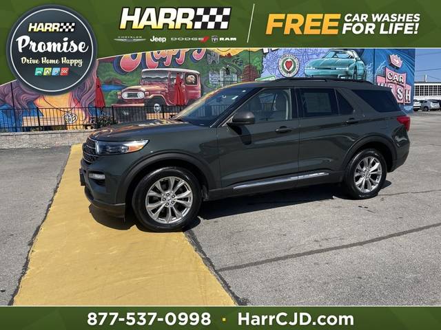 2022 Ford Explorer XLT 4WD photo