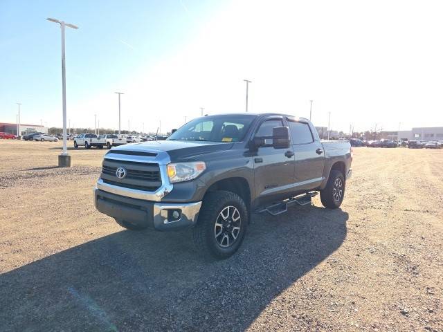 2015 Toyota Tundra SR5 4WD photo