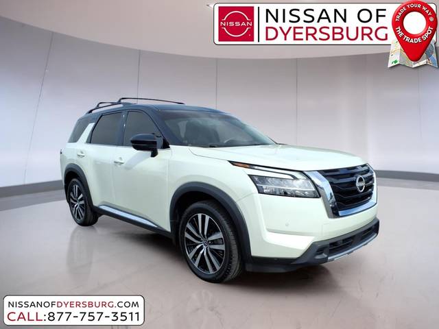 2023 Nissan Pathfinder Platinum 4WD photo