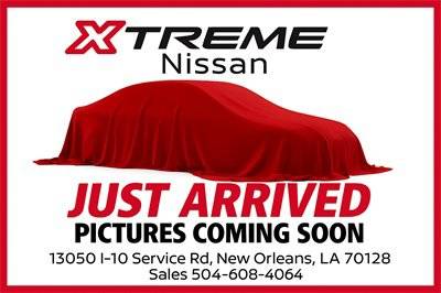 2023 Nissan Pathfinder SL FWD photo