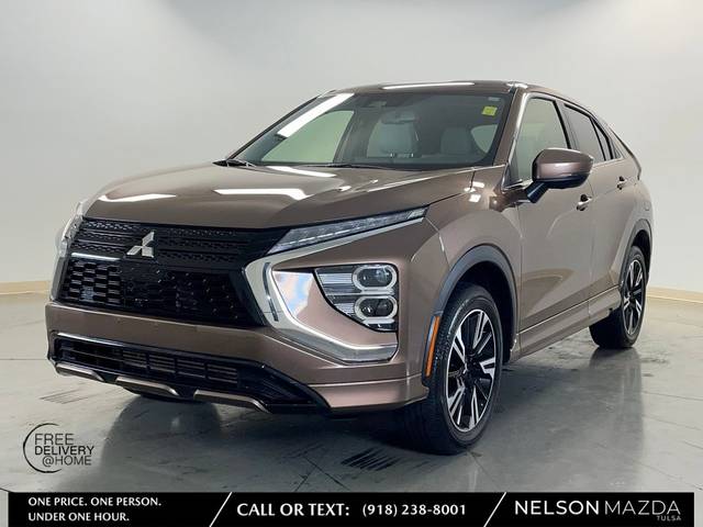 2023 Mitsubishi Eclipse Cross SEL 4WD photo