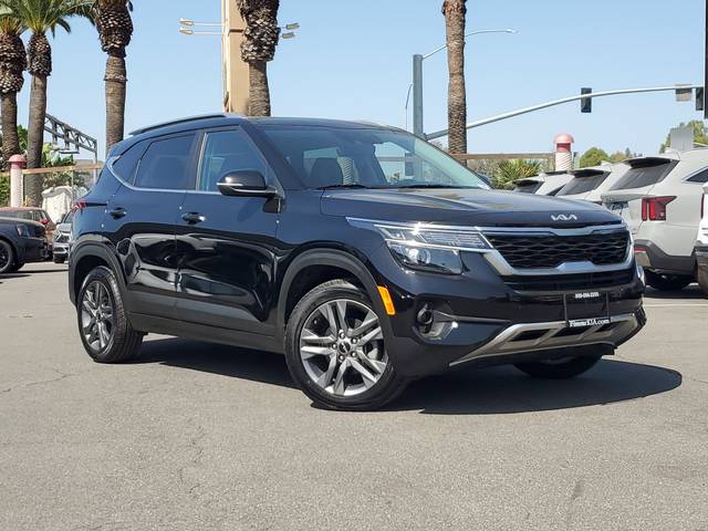 2023 Kia Seltos S FWD photo