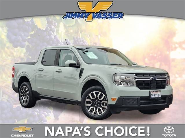 2022 Ford Maverick LARIAT FWD photo