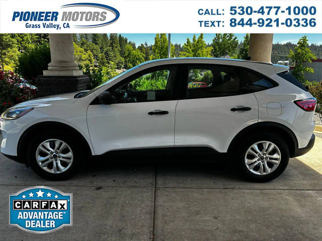 2022 Ford Escape S FWD photo