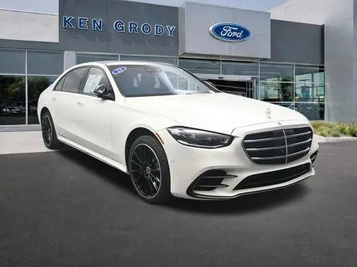 2023 Mercedes-Benz S-Class S 500 AWD photo