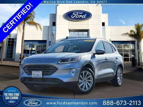 2022 Ford Escape Titanium AWD photo