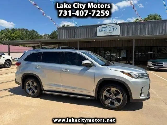 2017 Toyota Highlander Limited AWD photo