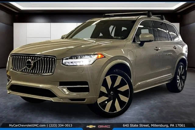 2023 Volvo XC90 Recharge Ultimate Bright Theme AWD photo