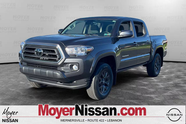 2022 Toyota Tacoma SR5 4WD photo