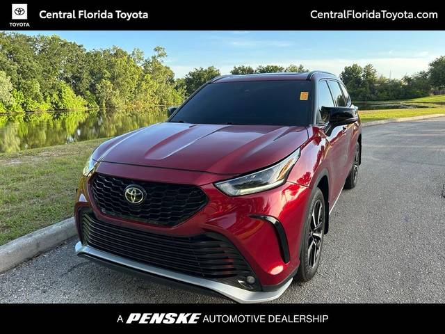 2022 Toyota Highlander XSE FWD photo