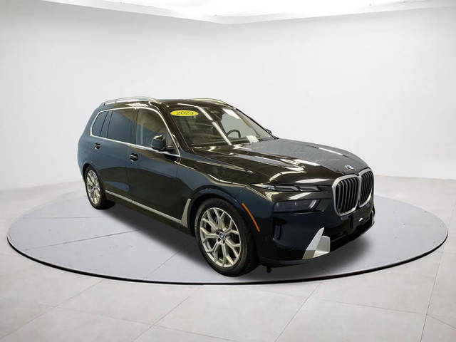 2023 BMW X7 xDrive40i AWD photo