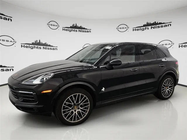 2023 Porsche Cayenne Platinum Edition AWD photo