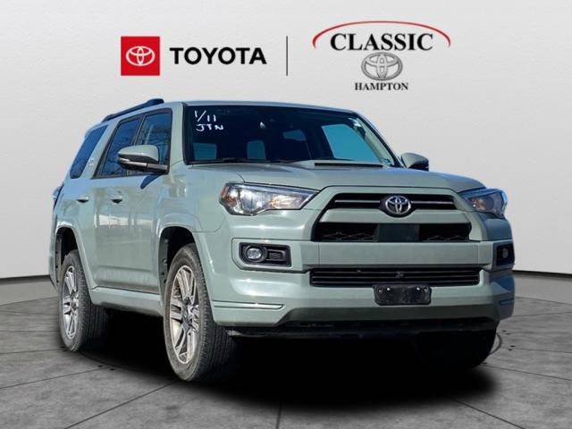 2023 Toyota 4Runner TRD Sport 4WD photo