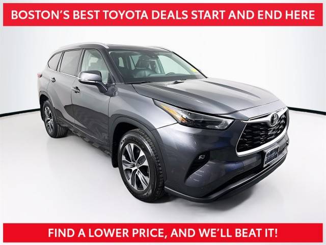 2022 Toyota Highlander XLE AWD photo